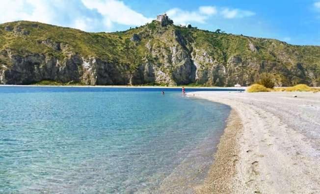 Fiore Di Loto Oliveri Esterno foto